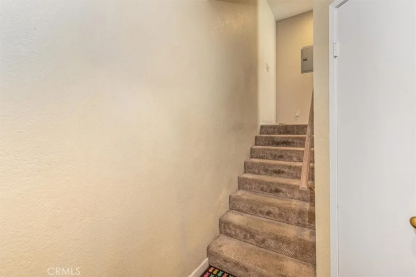 1731 E 68th #5 photo 6