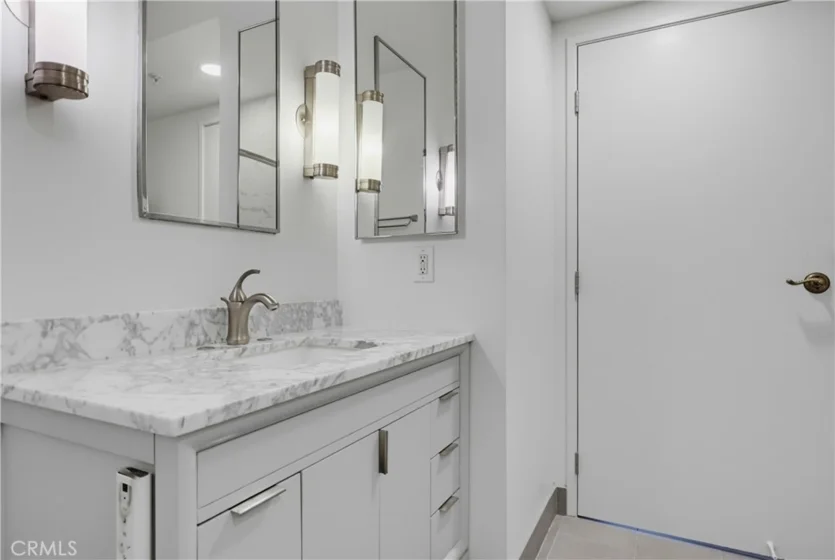 420 S San Pedro Street #619 photo 14