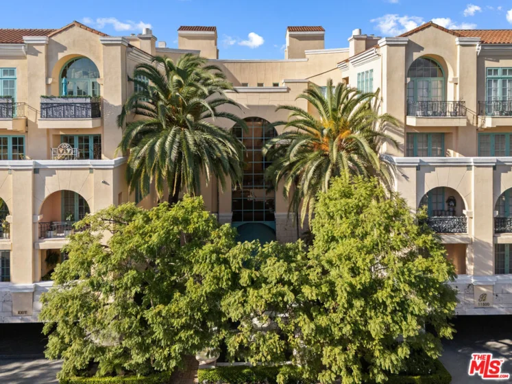 11500 San Vicente Boulevard #202 photo 18