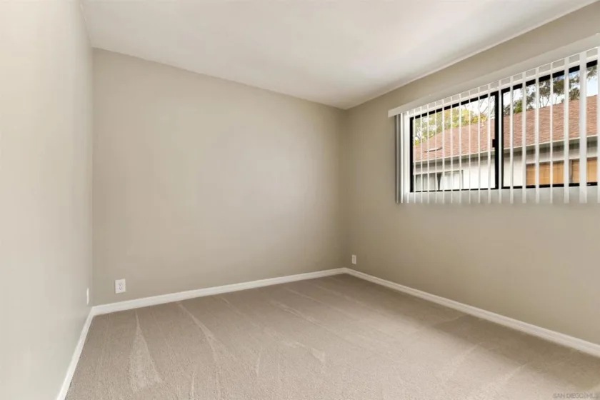 8746 Villa La Jolla Drive #51 photo 22
