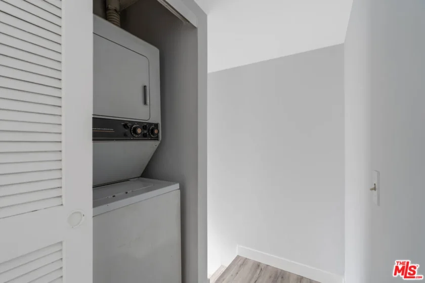 9210 Van Nuys Boulevard #11 photo 20