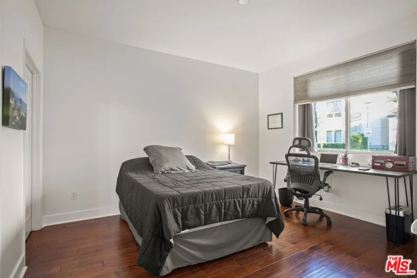 25 Delancy photo 30