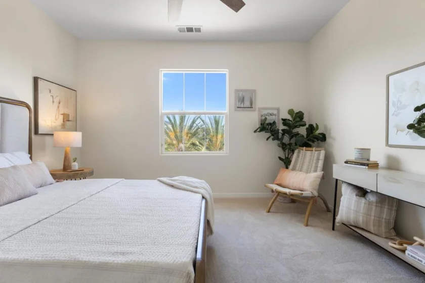2104 Cosmo Way photo 34