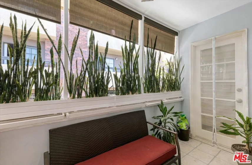 1734 N Fuller Avenue #307 photo 9