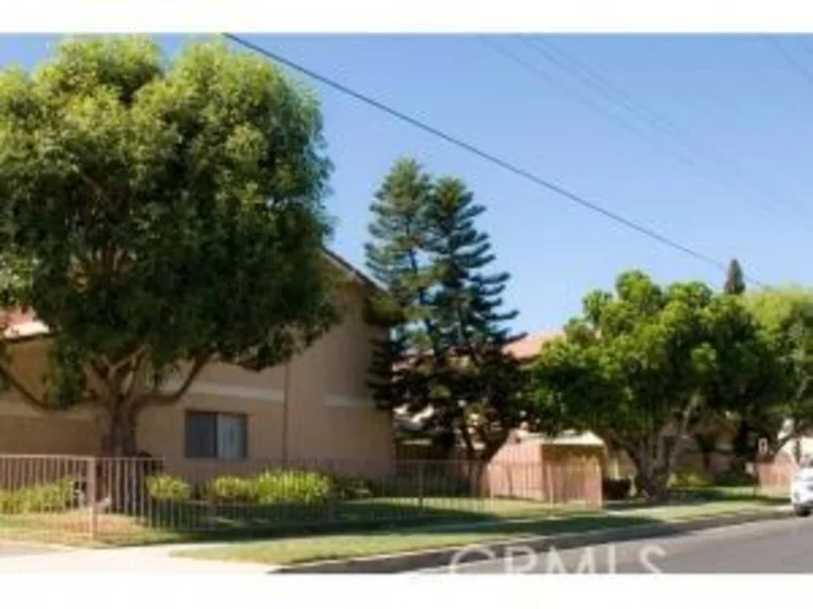6525 Cleon Avenue #15 photo 1
