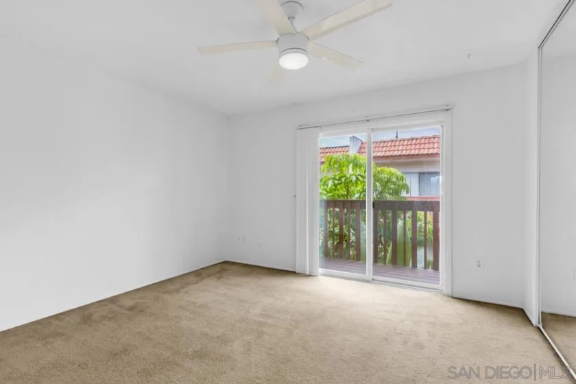 888 Cherrywood #Unit 3 photo 12