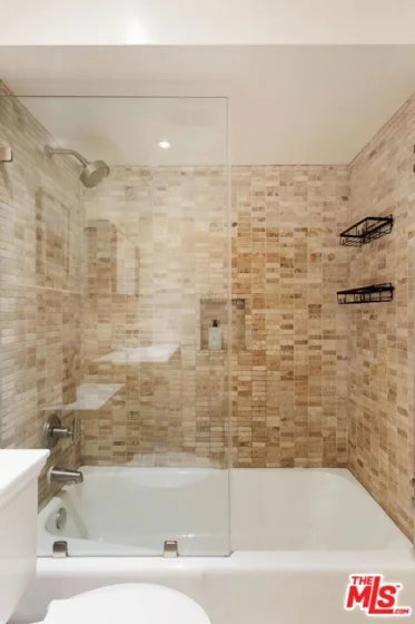 1021 N Crescent Heights Boulevard #207 photo 25