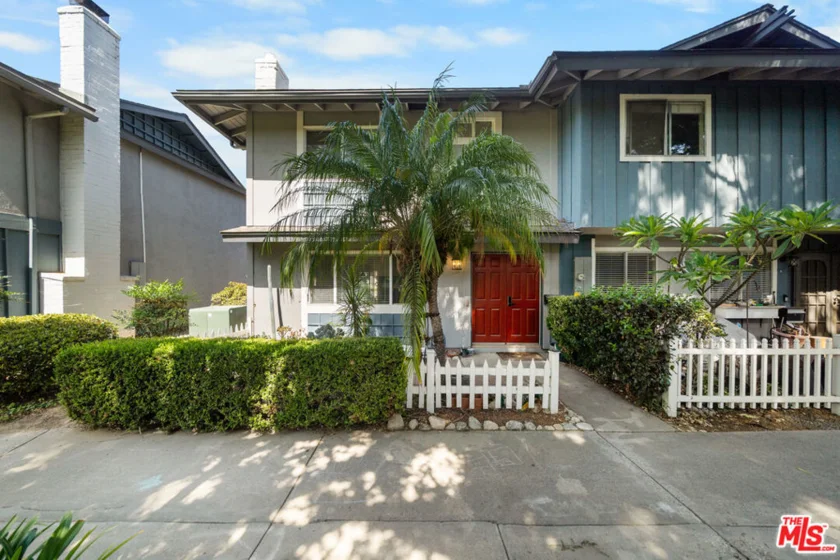 14647 Red Hill Avenue photo 20
