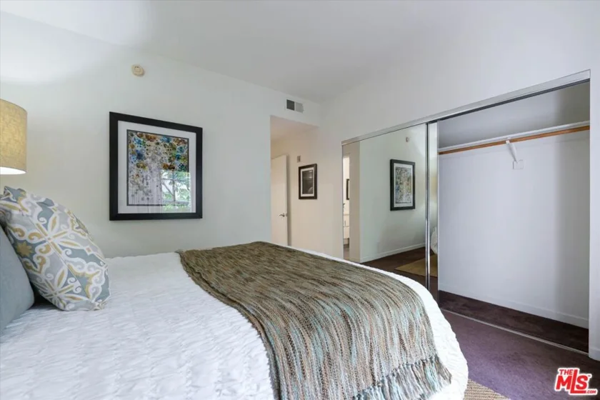 1401 S Bentley Avenue #202 photo 21