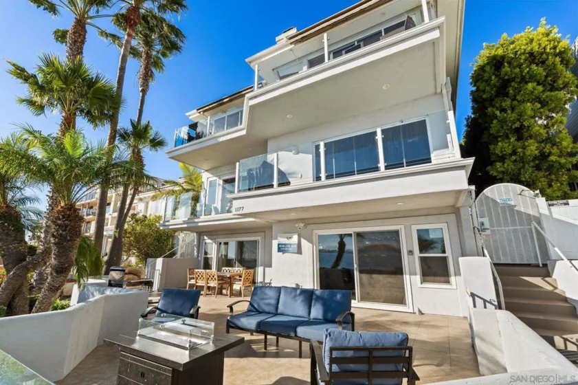 1177 Pacific Beach Drive ##A photo 42