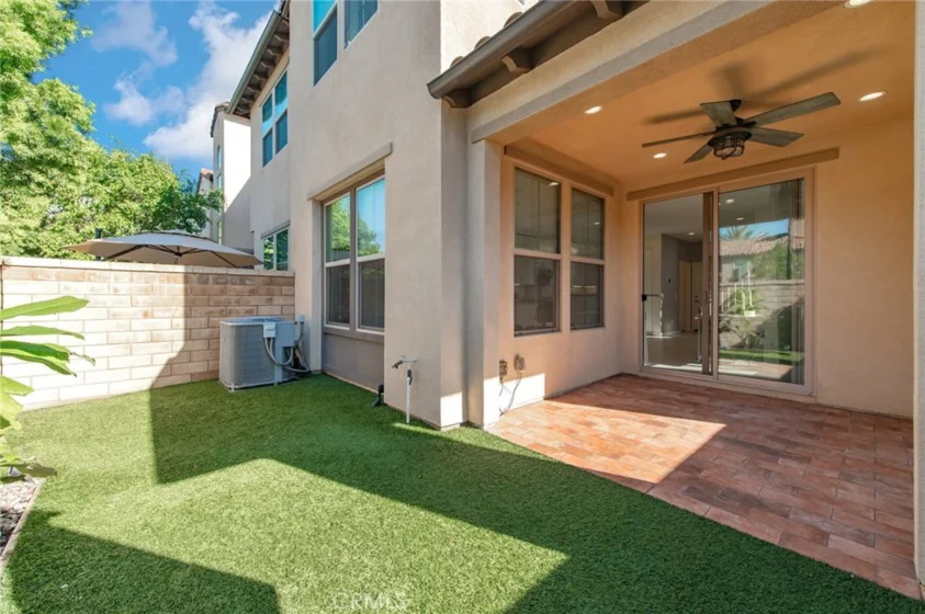 192 Finch photo 22