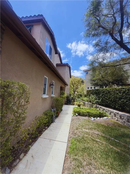 23803 La Posta Court photo 2