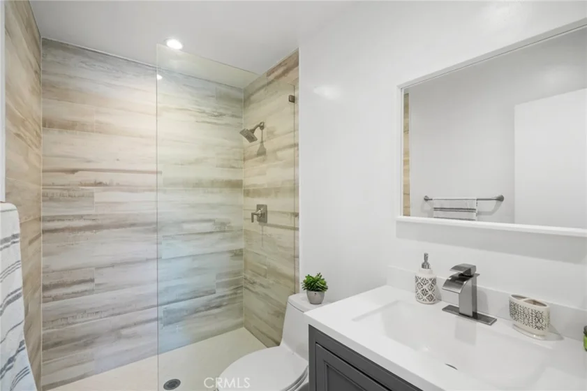 7800 Topanga Canyon Boulevard #313 photo 14