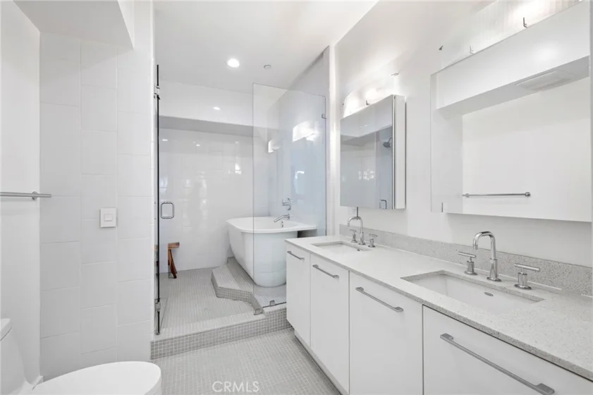 4151 Redwood Avenue #106 photo 12