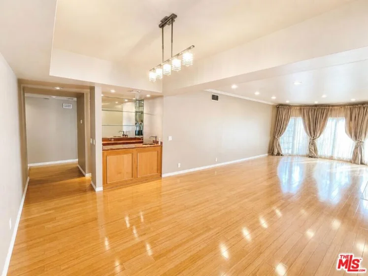 1840 Veteran Avenue #106 photo 10