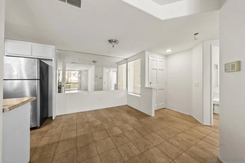 440 Ribbon Beach Way #270 photo 4