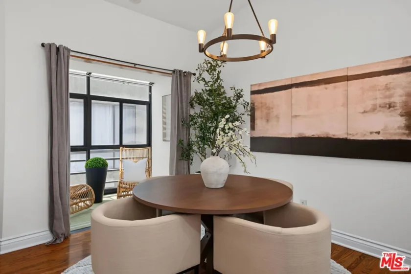 1222 N Kings Road #8 photo 13