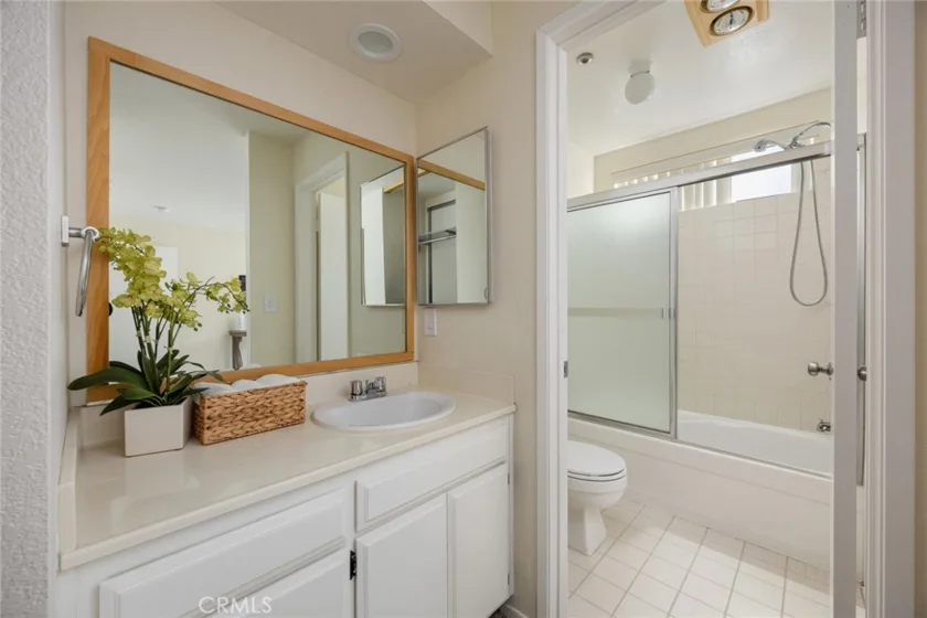 961 E California Boulevard #327 photo 29
