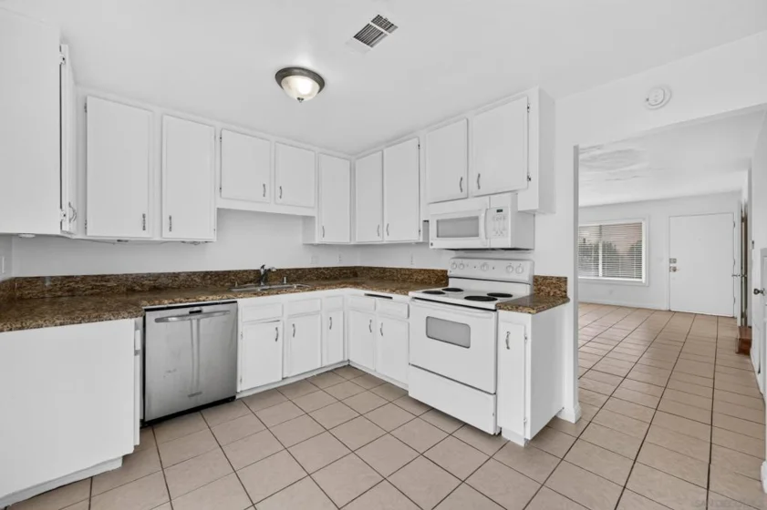 280 Roanoke Road photo 13