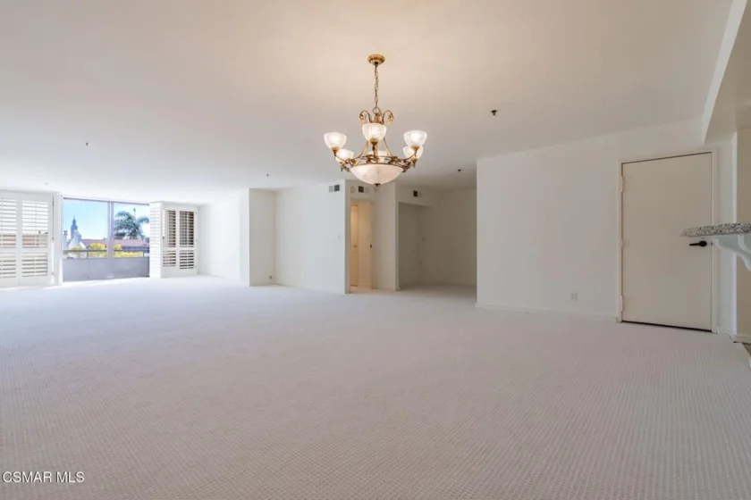 10660 Wilshire Boulevard #410 photo 19