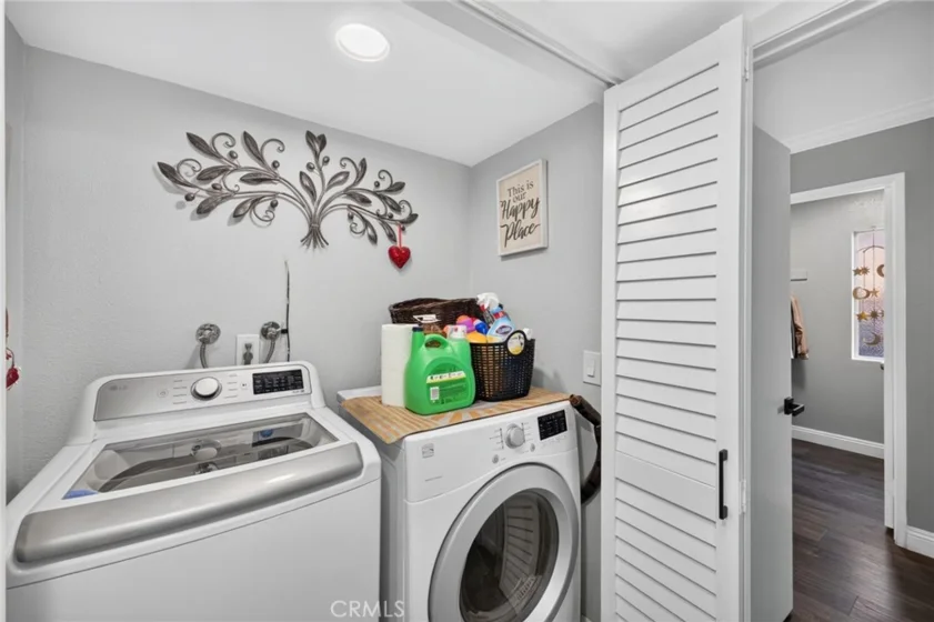 1725 Melrose #28 photo 27