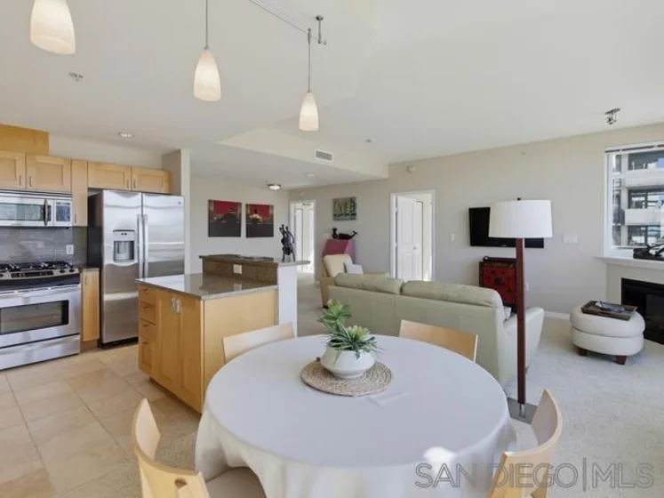 475 Redwood Street #403 photo 6