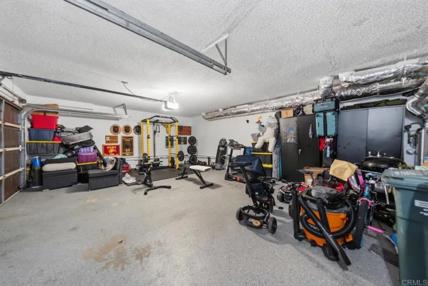 5245 Reservoir Drive photo 22