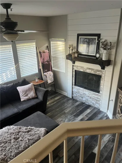 33641 Emerson photo 1