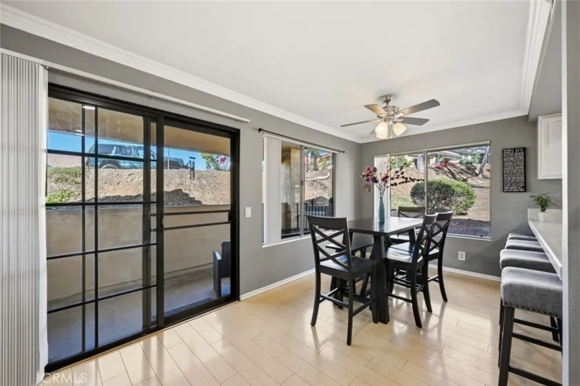1016 Grape Street photo 10