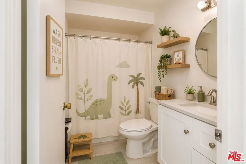 20930 Parthenia Street #207 photo 7