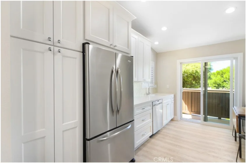 34 Corniche Drive #H photo 11