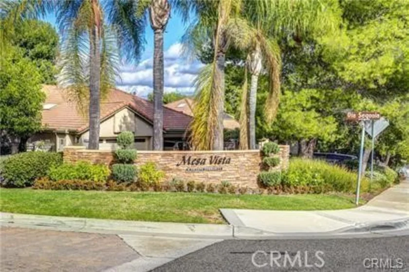 27371 Paseo Sienna photo 1