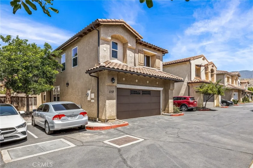 15115 Roxford Street #110 photo 1