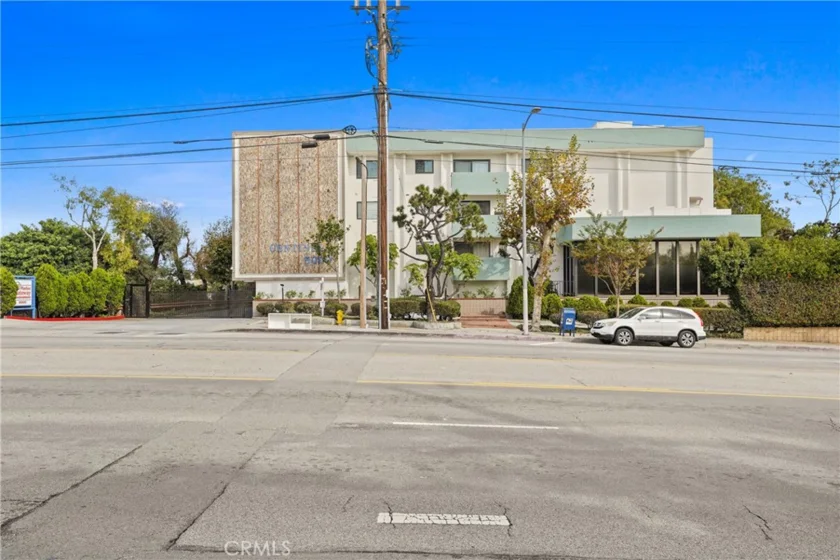 5000 S Centinela #101 photo 8