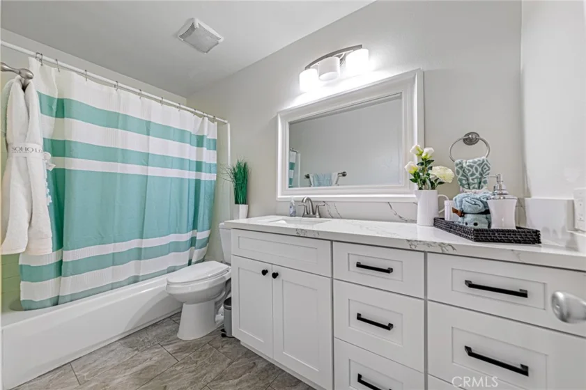 6865 Danvers Drive photo 21