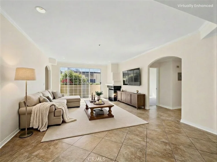 10824 Bloomfield #108 photo 1