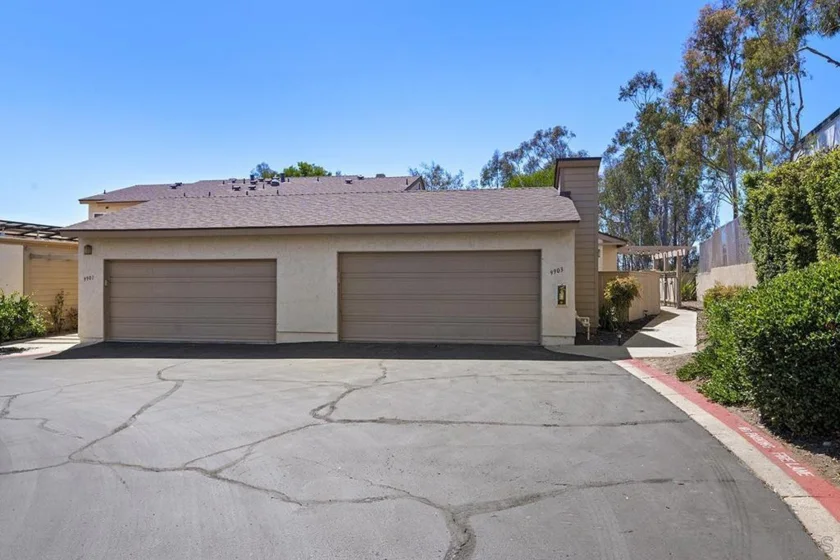 9903 Aviary Drive photo 34