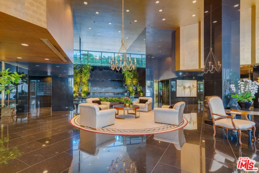 10601 Wilshire Boulevard #702 photo 34