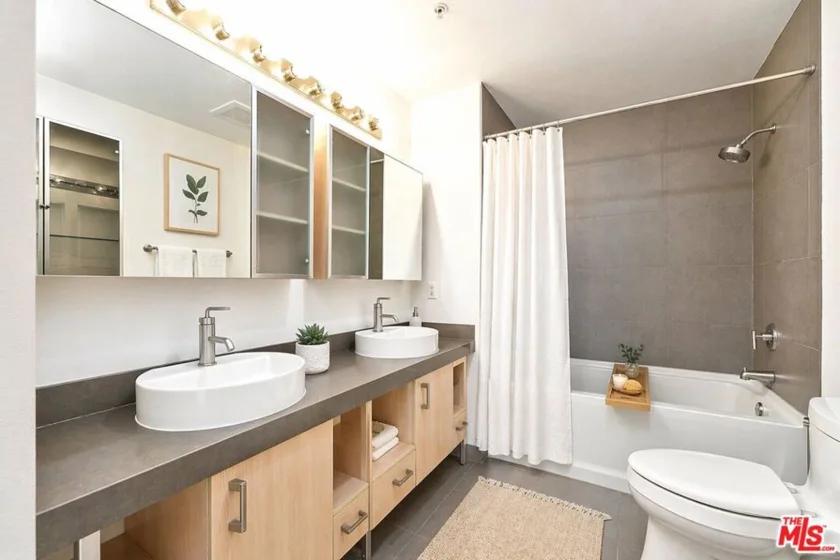 1234 Wilshire Boulevard #204 photo 16