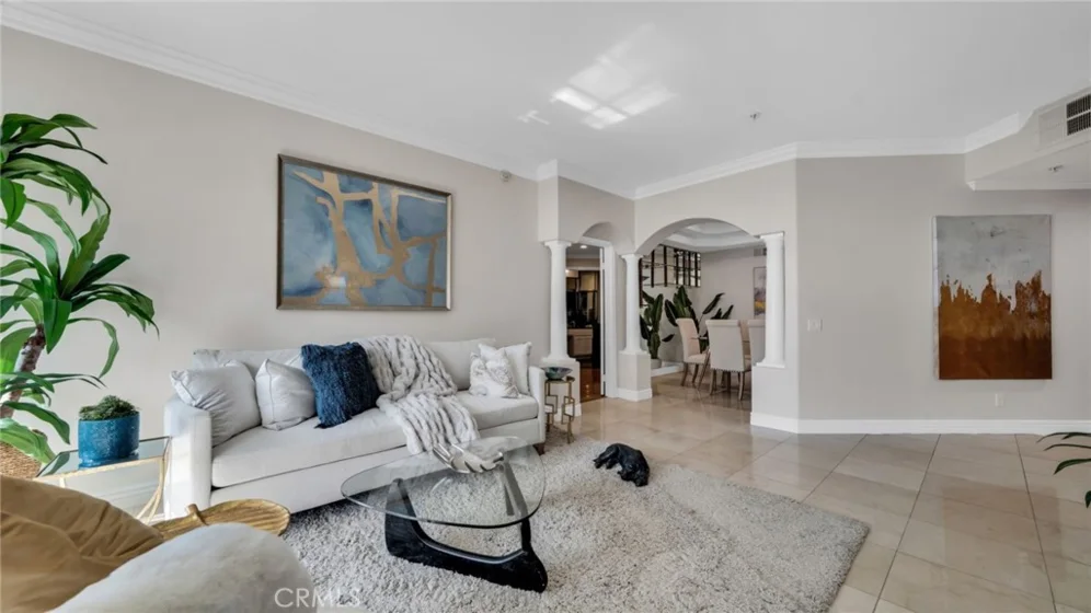 7218 Hillside Avenue #202 photo 35