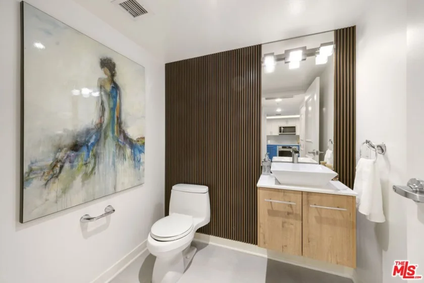 13700 Marina Pointe Drive #809 photo 25