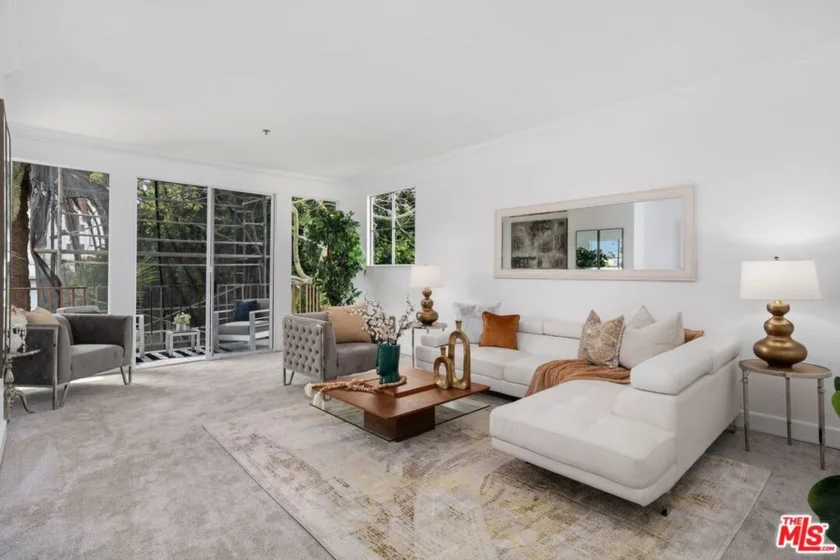 211 California Avenue #401 photo 1