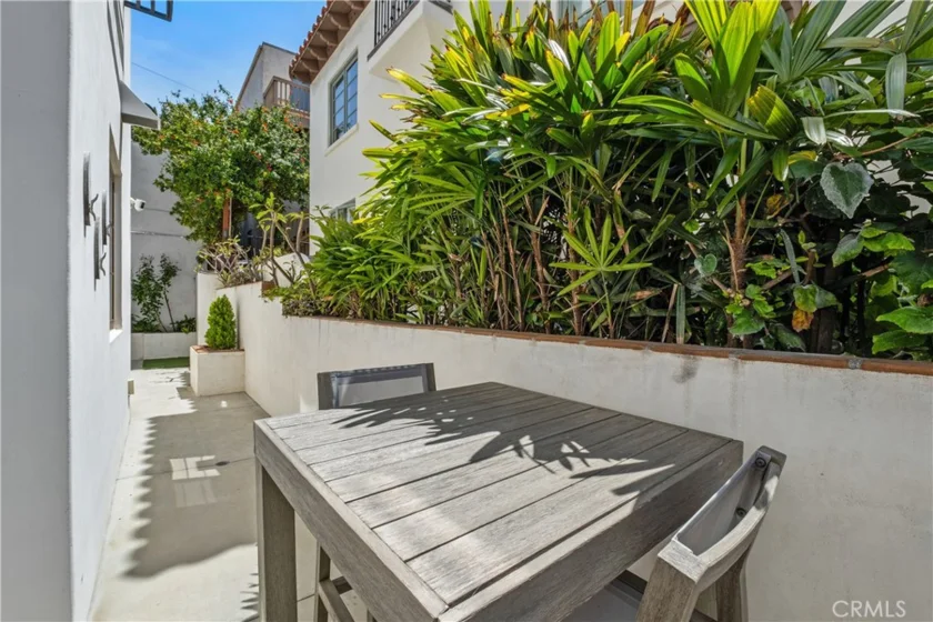 407 Avenida Santa Barbara #A photo 32