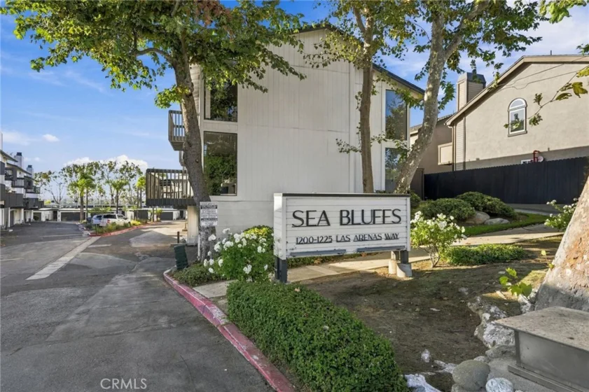 1222 Las Arenas Way #23 photo 42