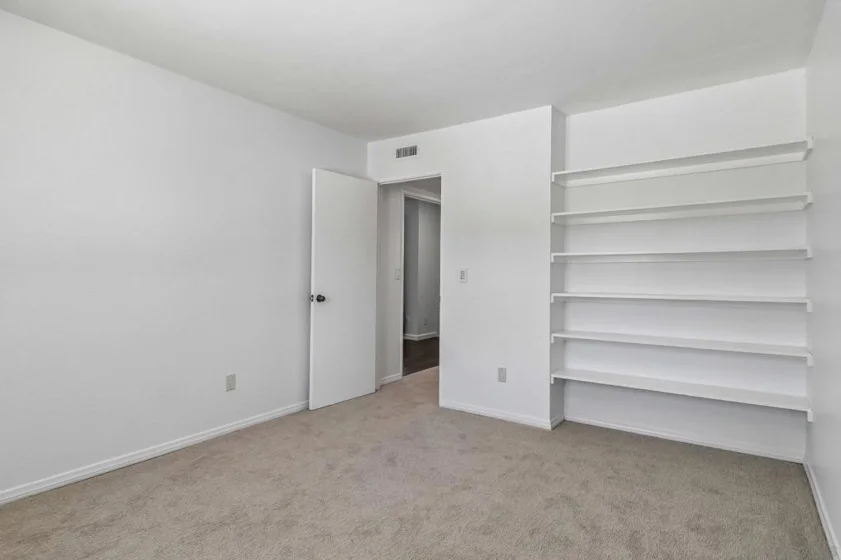 5236 Mount Alifan photo 16