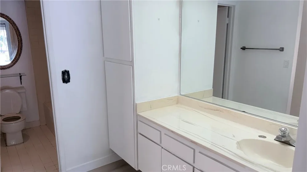 8671 Buena Tierra Place photo 11