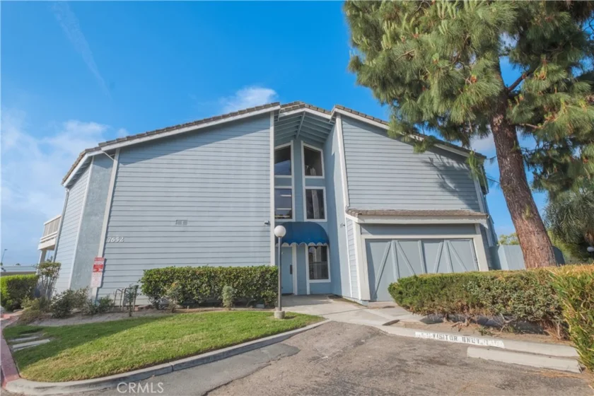 7652 Cerritos Avenue #E photo 1