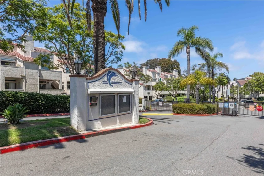 17151 Corbina photo 38