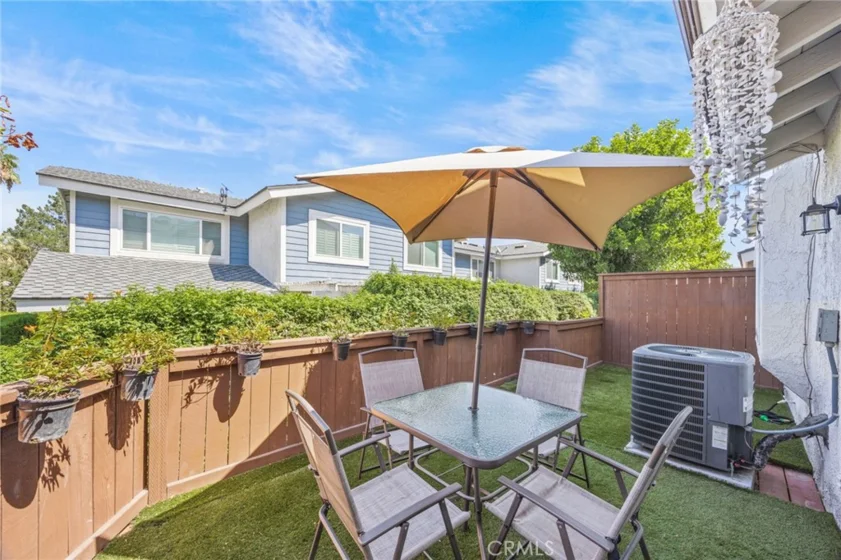 921 Boon Place #A photo 32
