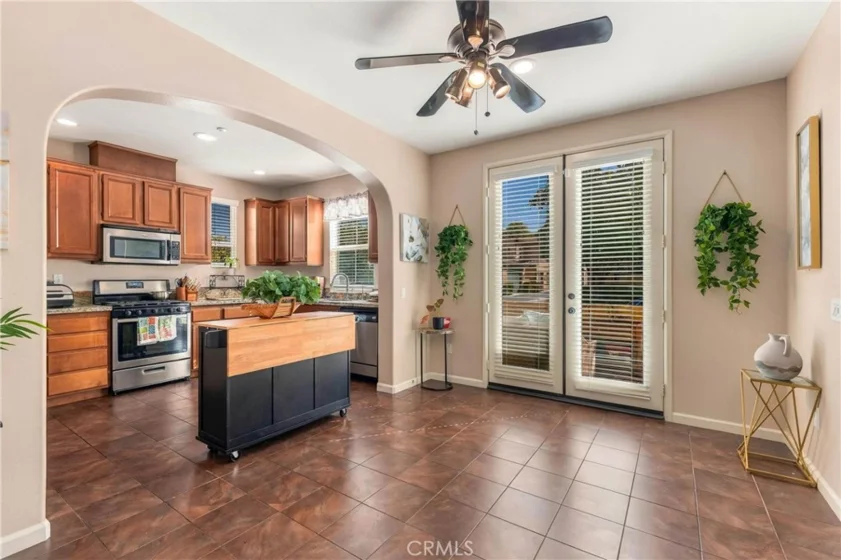 4304 Owens photo 7